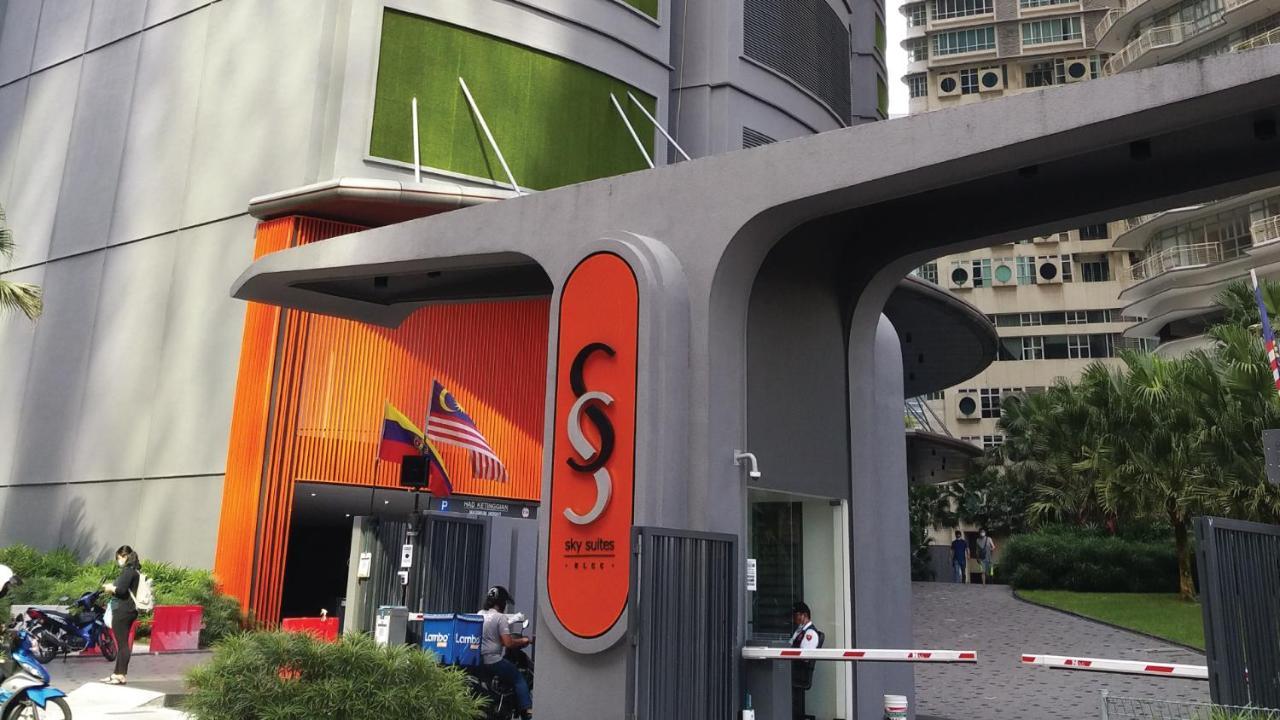 Sky Suites Klcc By Irent365 Kuala Lumpur Exterior foto